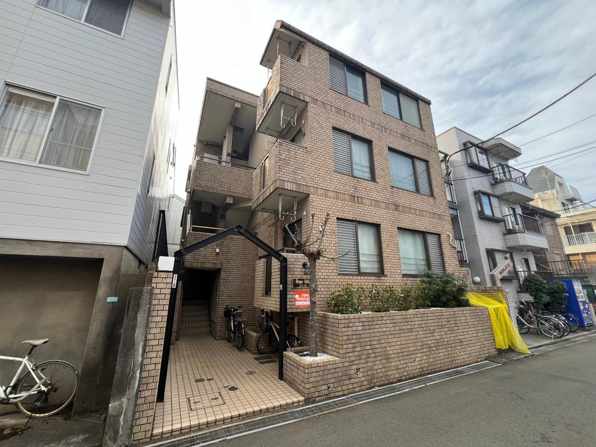 Akazu-Hostel New Tokorozawa Exterior photo